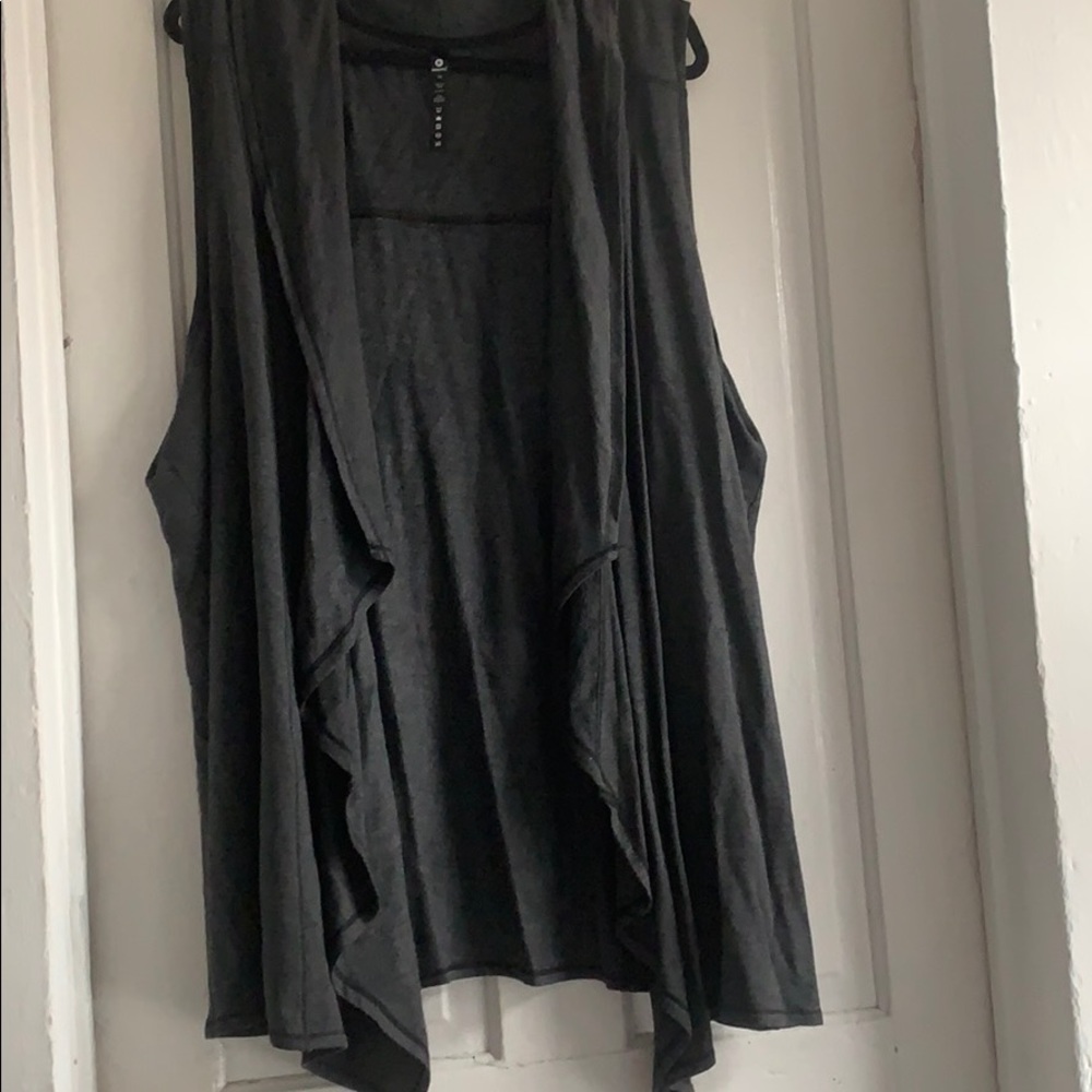 90 Degree vest